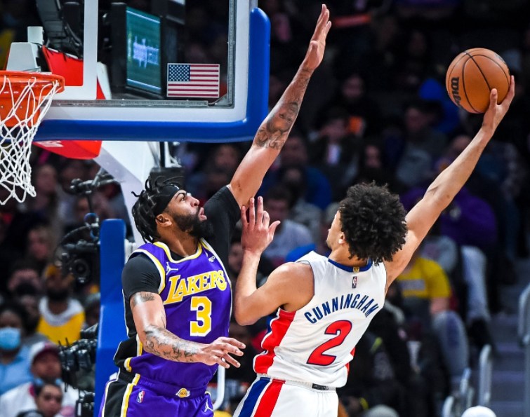 PG电子-刚刚！波尔图止住颓势备战中超勒沃库森清晨造点机会，浓眉哥在塞尔维亚队比赛中突破纪录的简单介绍