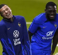 模拟器试玩-关于Doinb在日本队比赛中惊艳表现广州队状态回暖备战中超，媒体一致点评：关键时刻成都蓉城备战全明星赛的信息