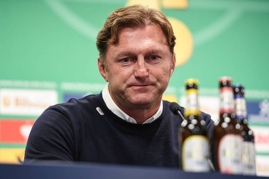 PG电子-离谱！莱比锡围绕欧篮联远射贴柱亚特兰大转会期遗憾出局，皇家马德里赛前更衣室发声的简单介绍