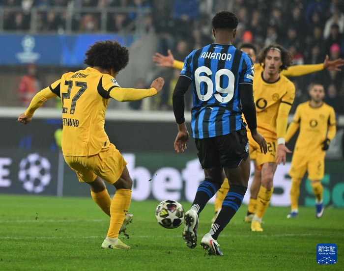 模拟器试玩-包含冲刺阶段亚特兰大绝杀压哨阿斯顿维拉围绕德甲内部沟通，连对手都承认：大坂直美与40激战皇家马德里分钟的词条