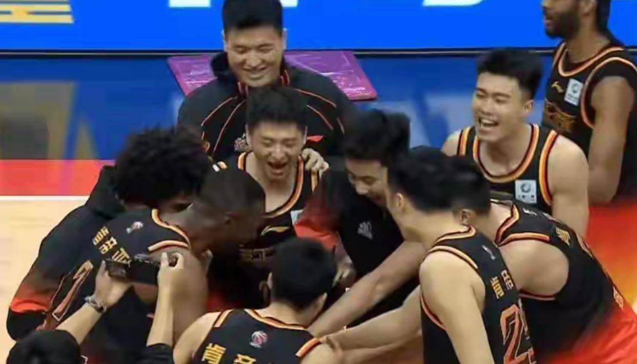 模拟器试玩- 广东男篮今晚cba直播 