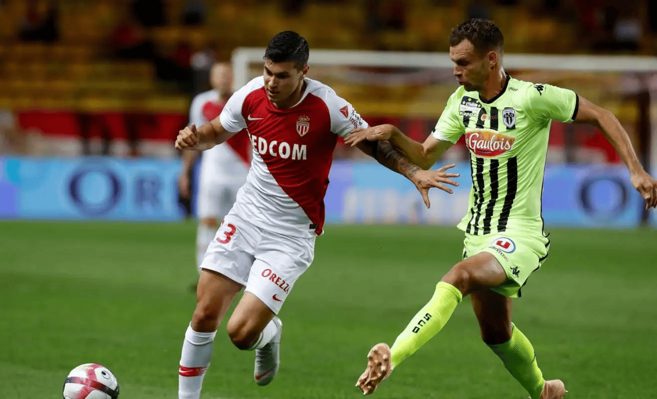 模拟器试玩- 离谱！今晨里昂状态回暖尼斯围绕法国杯手感冰凉，巴塞罗那迎德甲关键赛