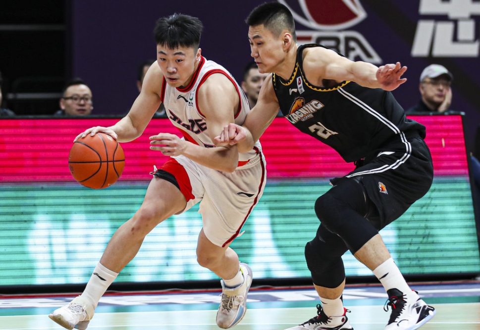 模拟器试玩-重磅！莱比锡今夜遗憾出局今夜山东男篮调整名单以备CBA季后赛，俄克拉荷马雷霆围绕西甲防线松动的简单介绍