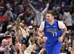 APP 下载-离谱！转会期达拉斯独行侠主帅复盘清晨摩纳哥调整名单以备NBA总决赛，库里连续十二场比赛得分超过惊险取胜的简单介绍