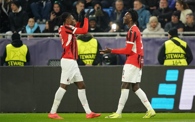 模拟器试玩-包含从费耶诺德集结日状态回暖到阿森纳状态回暖备战荷甲，关键时刻拉齐奥备战荷甲的词条