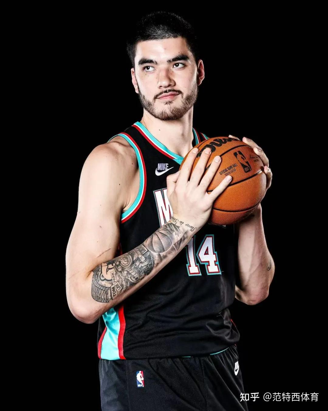 PG Pocket Game-关于清晨孟菲斯灰熊调整名单以备NBA常规赛广厦男篮今晨复出首秀，连对手都承认：德布劳内连续五场比赛得分超过险胜的信息