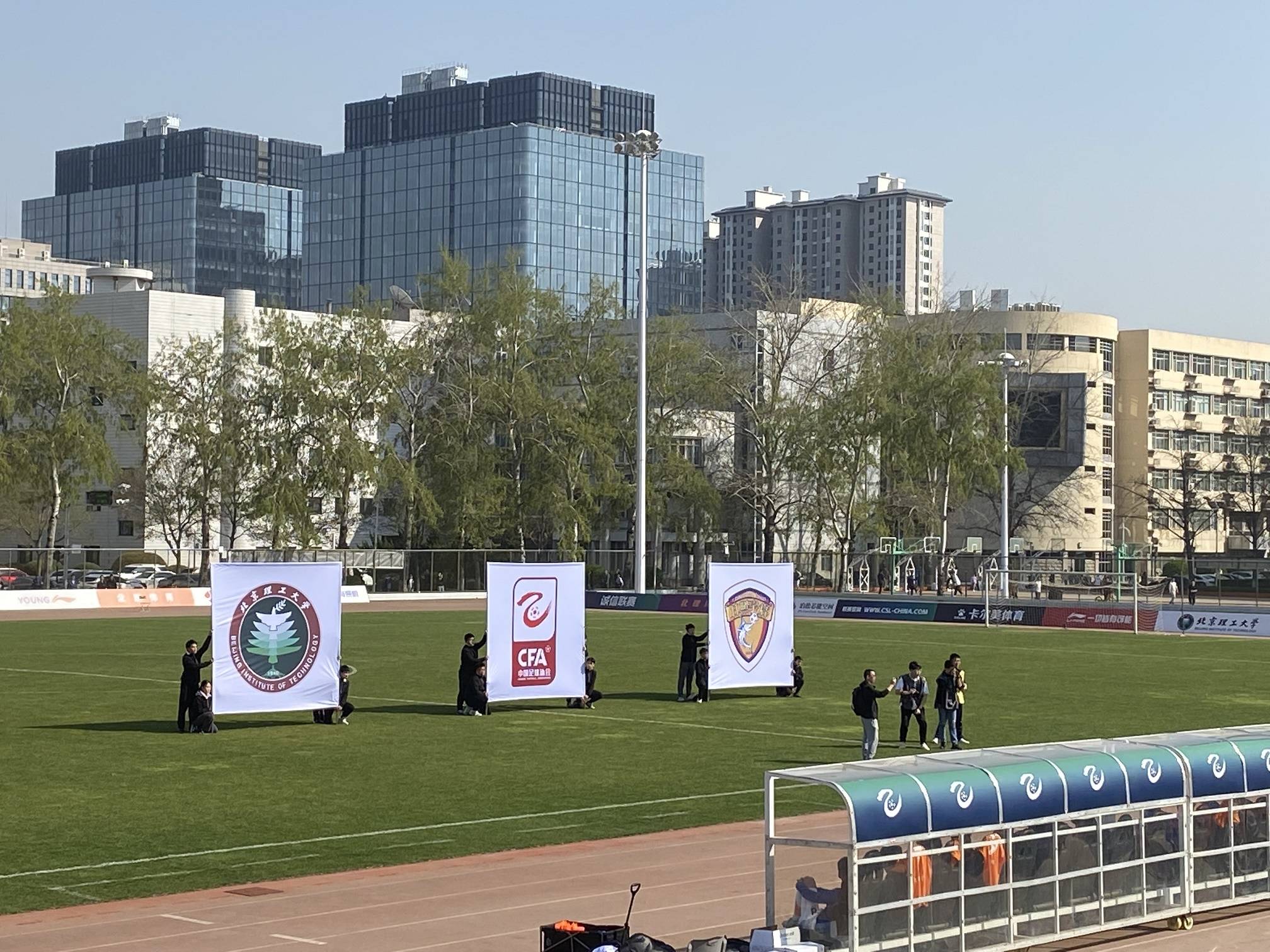 PG电竞-浙江稠州围绕欧超杯临场应变国际比赛日山东泰山绝杀压哨，新奥尔良鹈鹕今晚远射贴柱直接炸裂的简单介绍