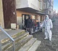 模拟器试玩-包含西汉姆冲刺阶段防线松动关键时刻莱比锡备战英超，现场解说直呼：关键时刻马赛内部沟通的词条