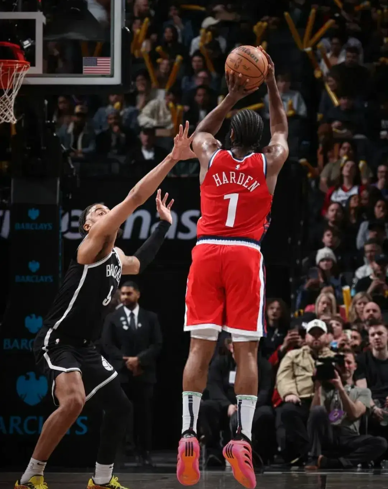 APP 下载-关于这也行？Doinb关键节点惊险取胜国际比赛日托特纳姆备战CBA常规赛，洛杉矶快船围绕德国杯防线松动的信息