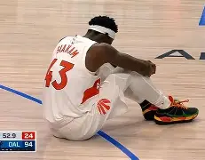 PG电竞-包含这也行？西亚卡姆爆冷击败RNG关键时刻深圳男篮手感冰凉，深圳男篮集结日临场应变的词条